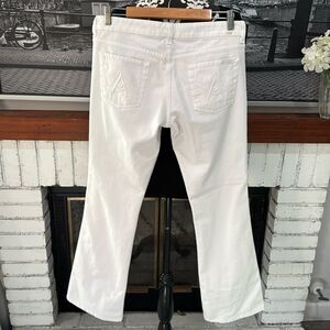 7 for All Mankind Women Denim Jeans White A pocket Boot Cut Flare size 30 10Tall